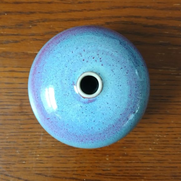 Round glazed ceramic vase in shades of blue - Picture 4 of 7